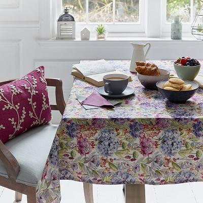 GORGEOUS HYDRANGEA DESIGN STYLING